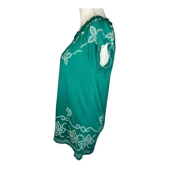 INC international concepts petite‎ medium green blouse with white embroidery - Picture 2 of 6